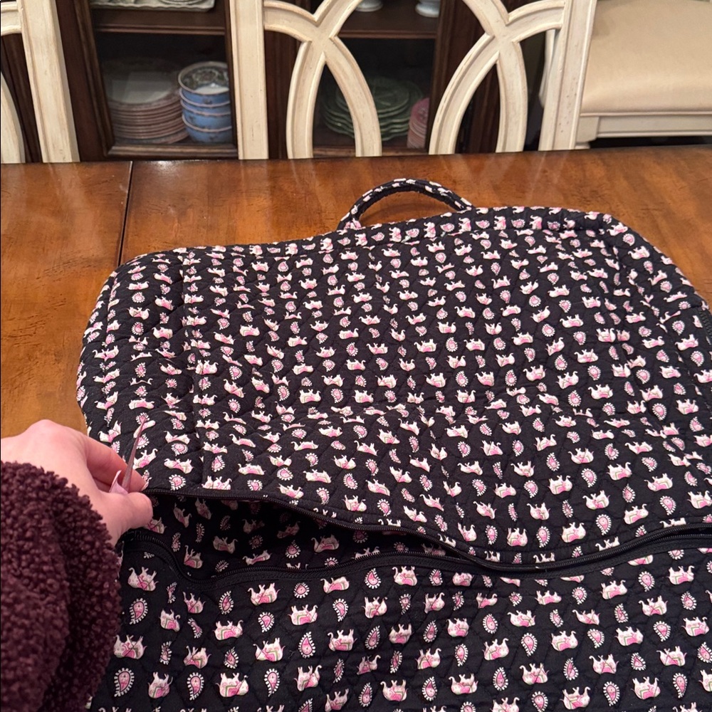 Like New Vera Bradley Elephant Print Garment Bag - Picture 5 of 6